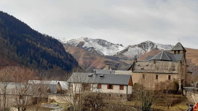 31G101499-4797e8cb1e8a473fa0ced32a5282d0de