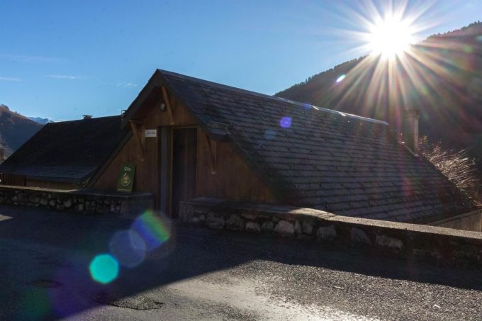 31G101499-d23bfdf0a0114ebf913baab44982e9a8