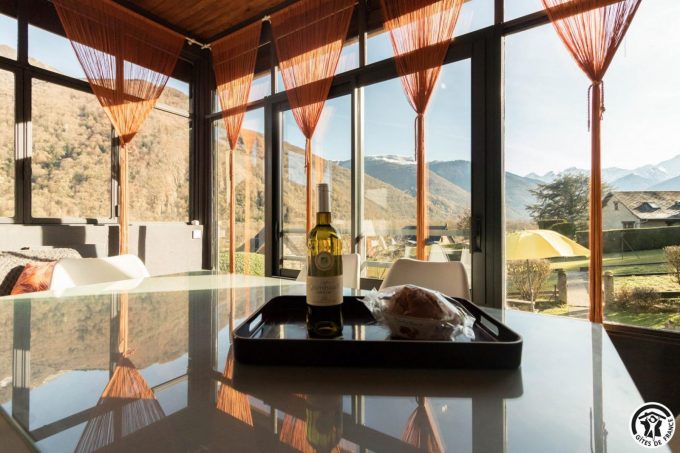 31G101500-815f6b36c6df414c9935a656ce7bf25e