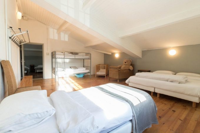 31G101501-0b8598b989e34966945d1412c08bdc8e