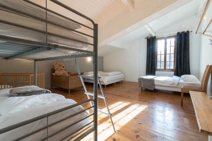 31G101501-44c373da8b7b474898cc5a8a092cc518