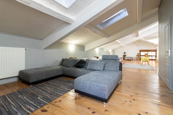 31G101501-9ce3d3811da4432580eb7fe89502c9d5