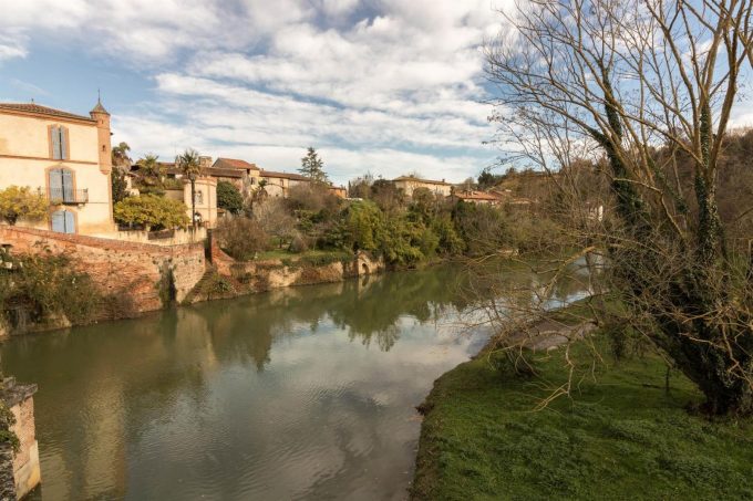 31G101501-c913003beae845f19e212b5023d09b01