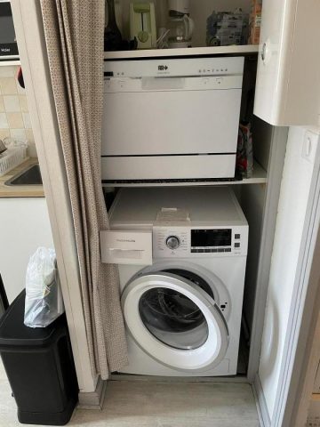 31G101504-7e26492587674caab098a37f1aea2f73