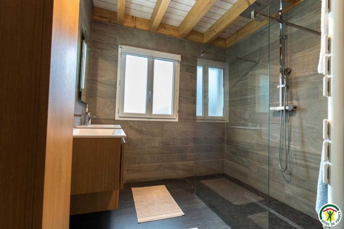 31G101505-5ce2544e11b443ea80b9c5abce8562ae