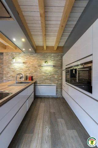 31G101505-97bb585e5e114bf784047d0990e4650d