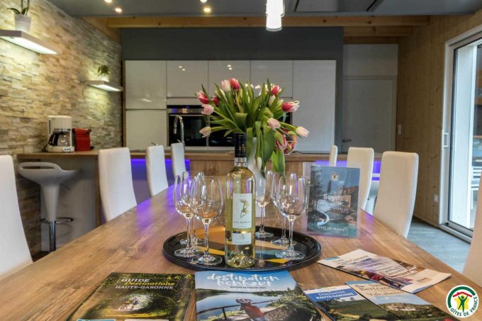 31G101505-fedcb30493454f7cb45692c853caf595