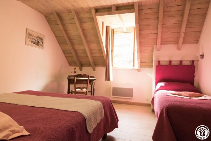 31G101509-6c30abe1e2584117800c8bdaeca74b9a