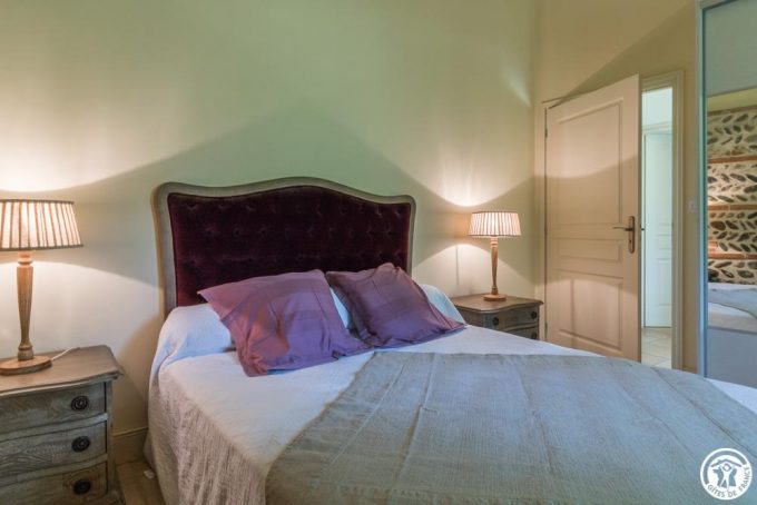 31G101515-4ac9a4f3d1e64cf3a0a532807fdb1832