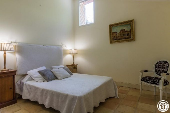 31G101515-85d2538ac4aa43af9f66c19bd6fd7ad3