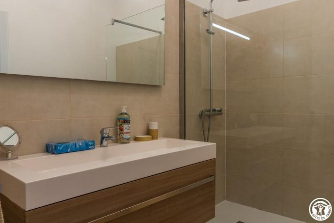 31G101515-e075c3192d8a4535a0f2317ca8a11ed5