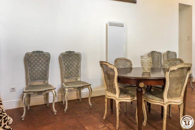 31G101515-f99999c4d5bd4185a392b85ac46e50ab