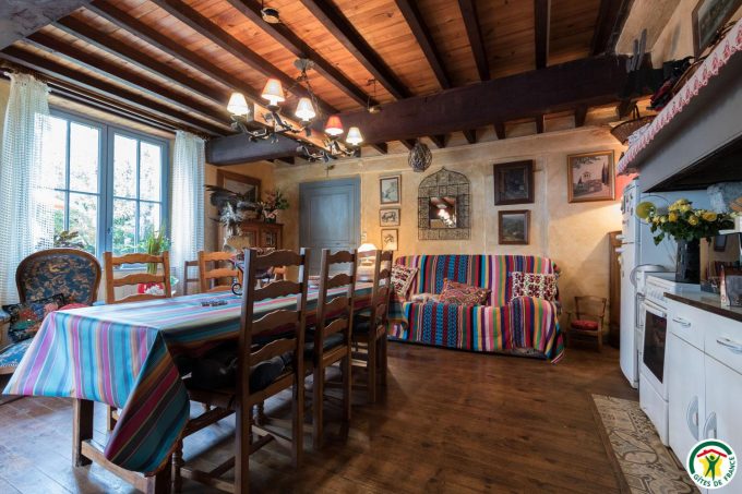 31G101527-da919a99290541d5b2a4cf42caa8835b