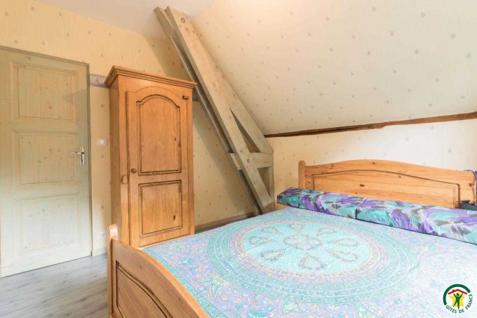 31G101540-50f5fb76f97546b486aba1066fae4c79