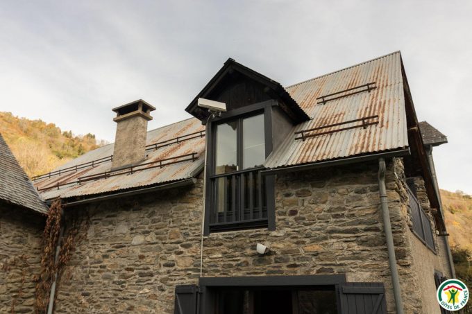 31G101540-e3ce6fbcc68d49c99a4810bf6ddd9c2c