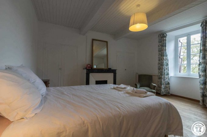 31G101543-3f26f0b209804ae3bacaf5ce86abd4e3