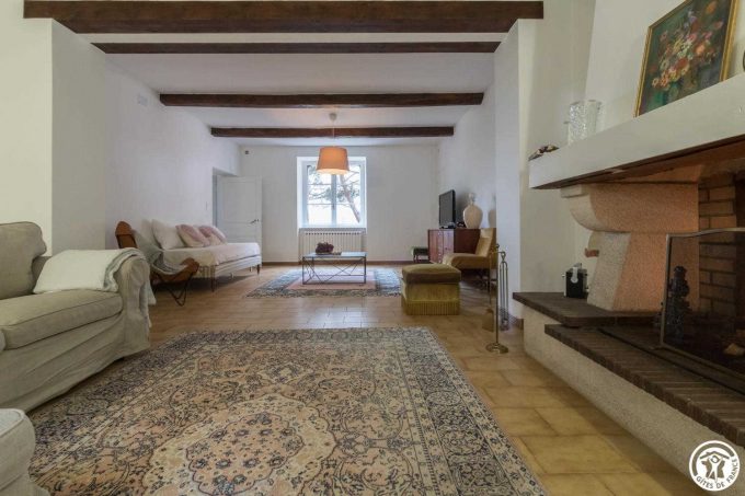 31G101543-7c03bc09c0ea4a25ad8456c49fc7240d