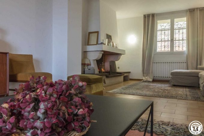 31G101543-8b0ece20ccf7418caa798c44d5bf8e68