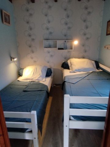 31G101553-6d46e920eb9448ffa00dd92212afda51