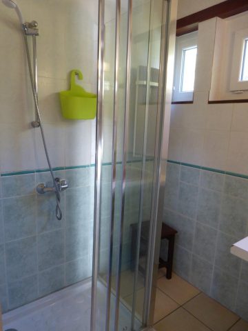 31G101553-9ffaf3c266cd44d688fcc568edcf239f