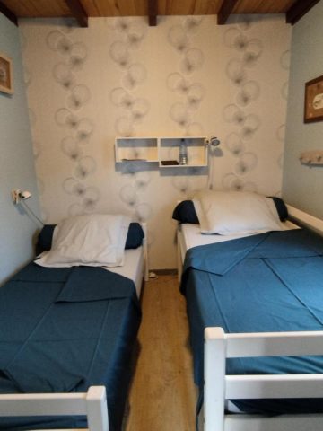 31G101553-f614ca0797f64f488a9779802a1b618b