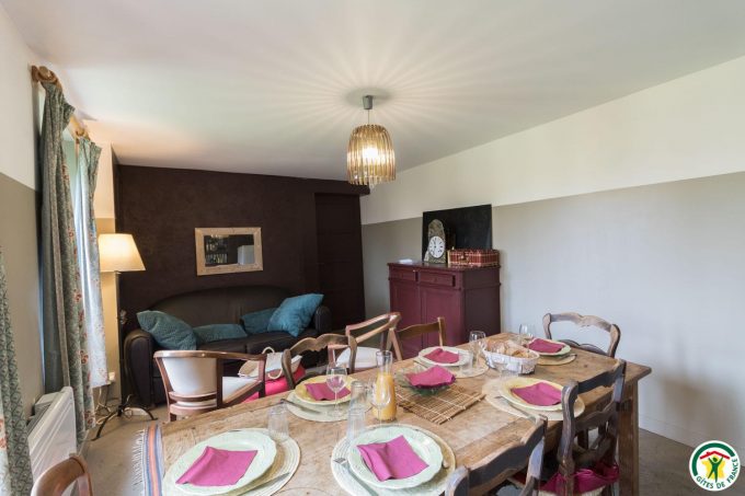 31G101566-0492491f38ff4292ae9e4d30cd70ca92