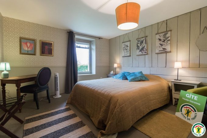 31G101566-2d5db922e38e4062a89cf8b9e49eb6dc