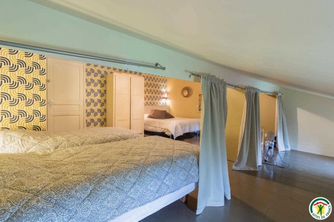 31G101566-6741786eff114a418d546963c5040a9d