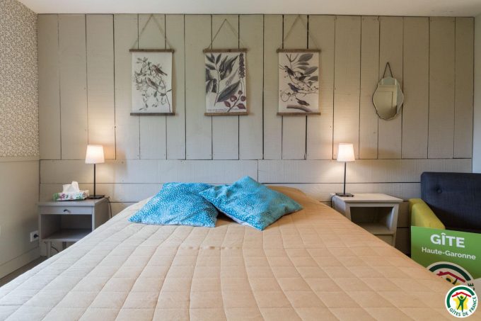 31G101566-70d6bb72f5db493298b0615e14a327a3