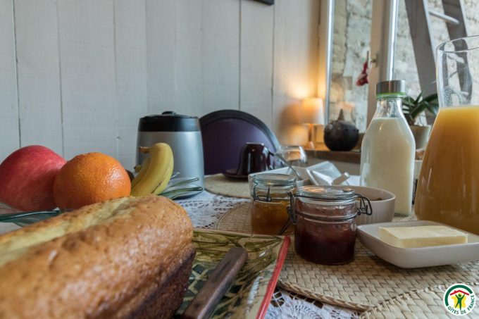 31G101566-a27d8dd087ed4030845463df6502e67b