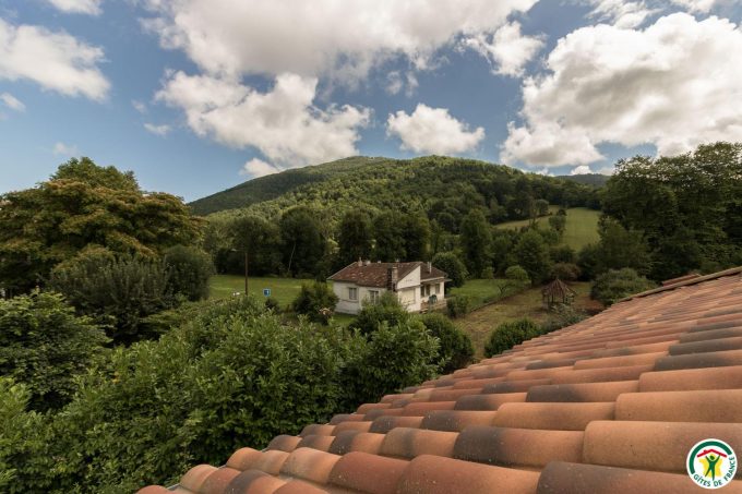 31G101580-15267c6e708e4f3f9a51ad078269a20f