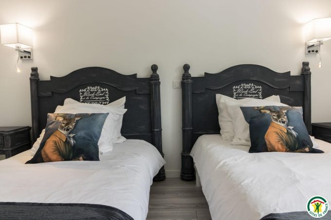 31G101580-a6186c78336c4d4a9a3a33c80ed67b94