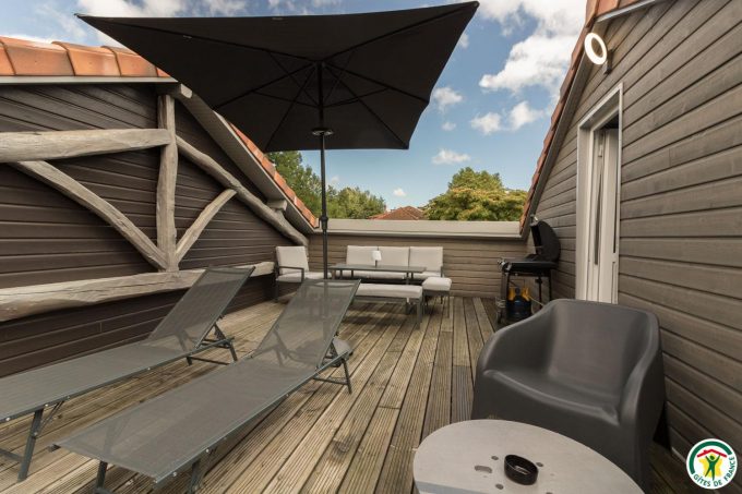 31G101580-abae4a7f4c6c44f1b93849a8b0daf75b