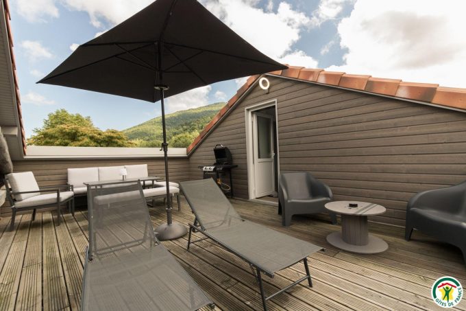 31G101580-ffc4337b04f84263aaa67fb0a323473f