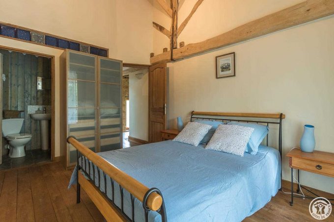 31G101586-00a3ad4413f34692ab41267de0ec9ceb