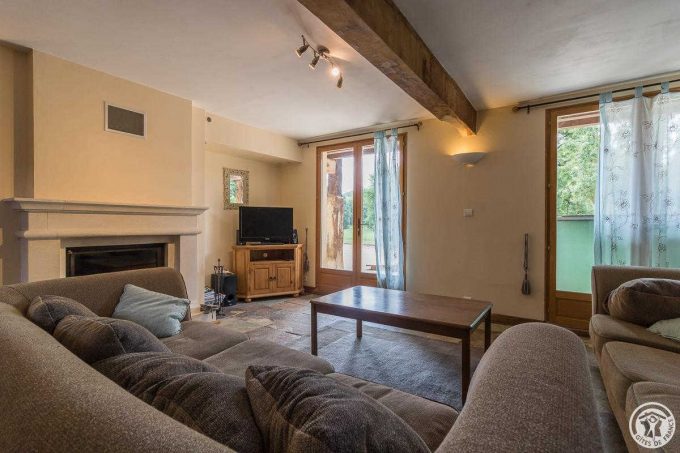 31G101586-a3bacbc5eaa649f68e21c105f6635cf2