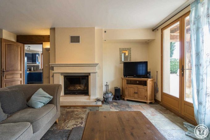 31G101586-dc53bf415bb644299d58b82f95b182cd