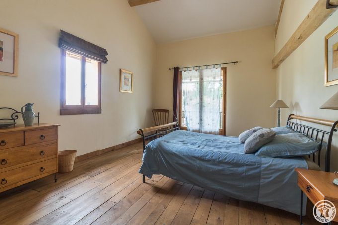 31G101586-e101a0a649714666b254e0b100fc147f