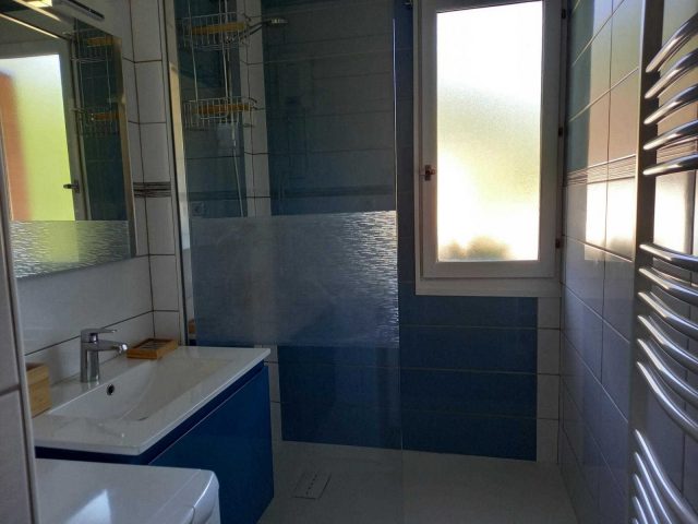 31G101588-49656dc5d7f342f7bf195aa8ee8ca0e1