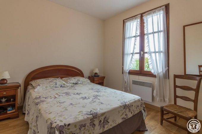 31G101589-34ff699e3dc4496d941bfea430aaa4a2