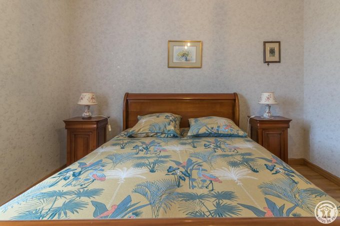 31G101589-8c3771d2147d44e688bca2dece3f54cc