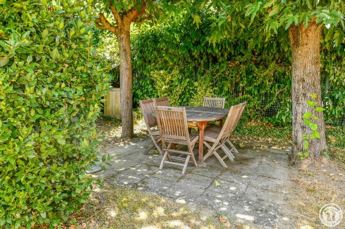 31G101589-d9896cae77d047ad9fcb05e352133ced