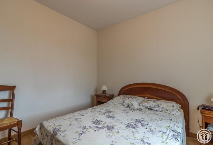 31G101589-fb68d4db0a084ec4b668bd00c3f0fbd8