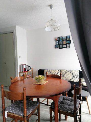 31G101594-f44c3e6c9640431ea8b245ec44bf3eb1