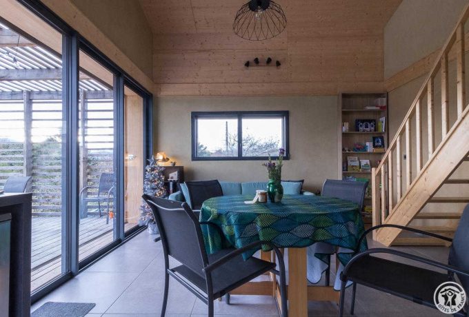 31G101605-572669418f964dce98505e00b6e64cb3