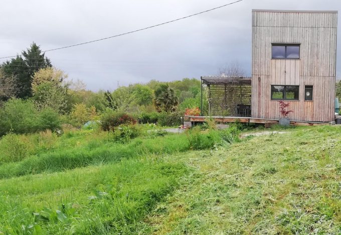 31G101605-83e4e9f2f92d4213aa8ec61eb20b4560