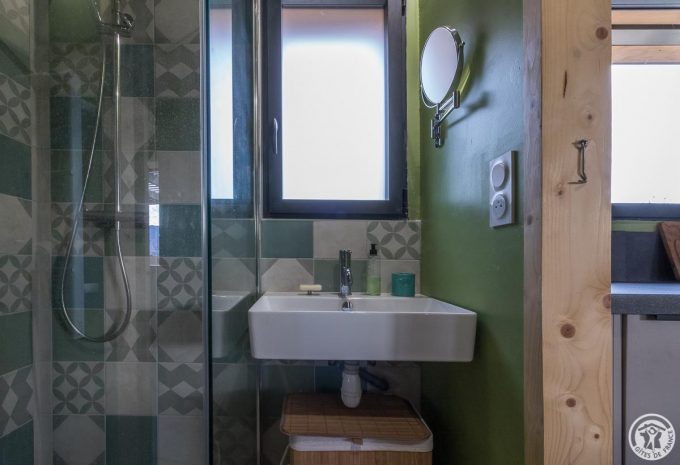 31G101605-e3245e71006d4abcb62c133f9dbcd1e5