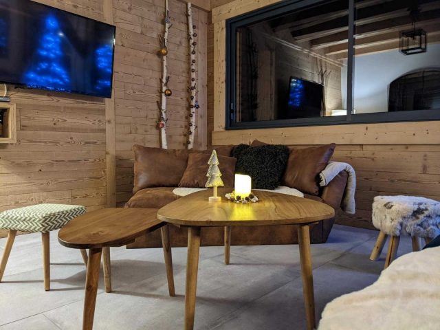 31G101608-0d8b54bf8d774ed8aaedffa2811d6a46