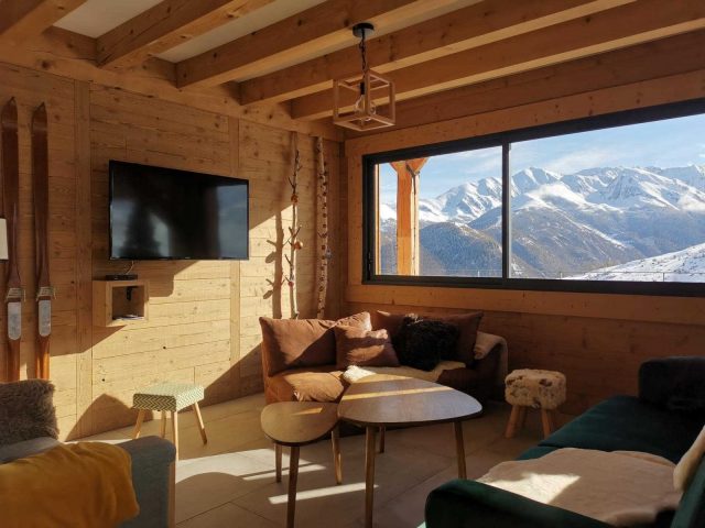 31G101608-2e0cf8a112084a6f8bdacc1302cc1e28