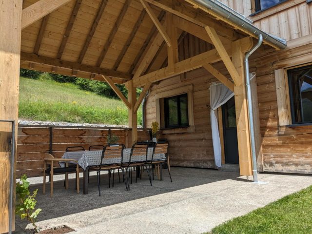 31G101608-6995c2714aad4f51933dc7ef74d3bc76